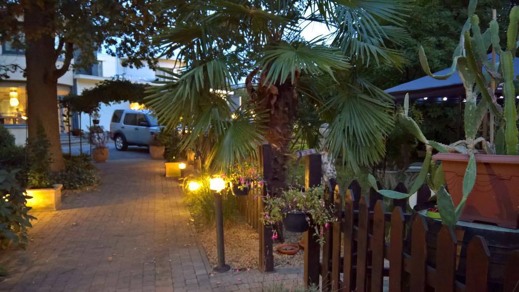 Parkhotel Hasselt Luaran gambar